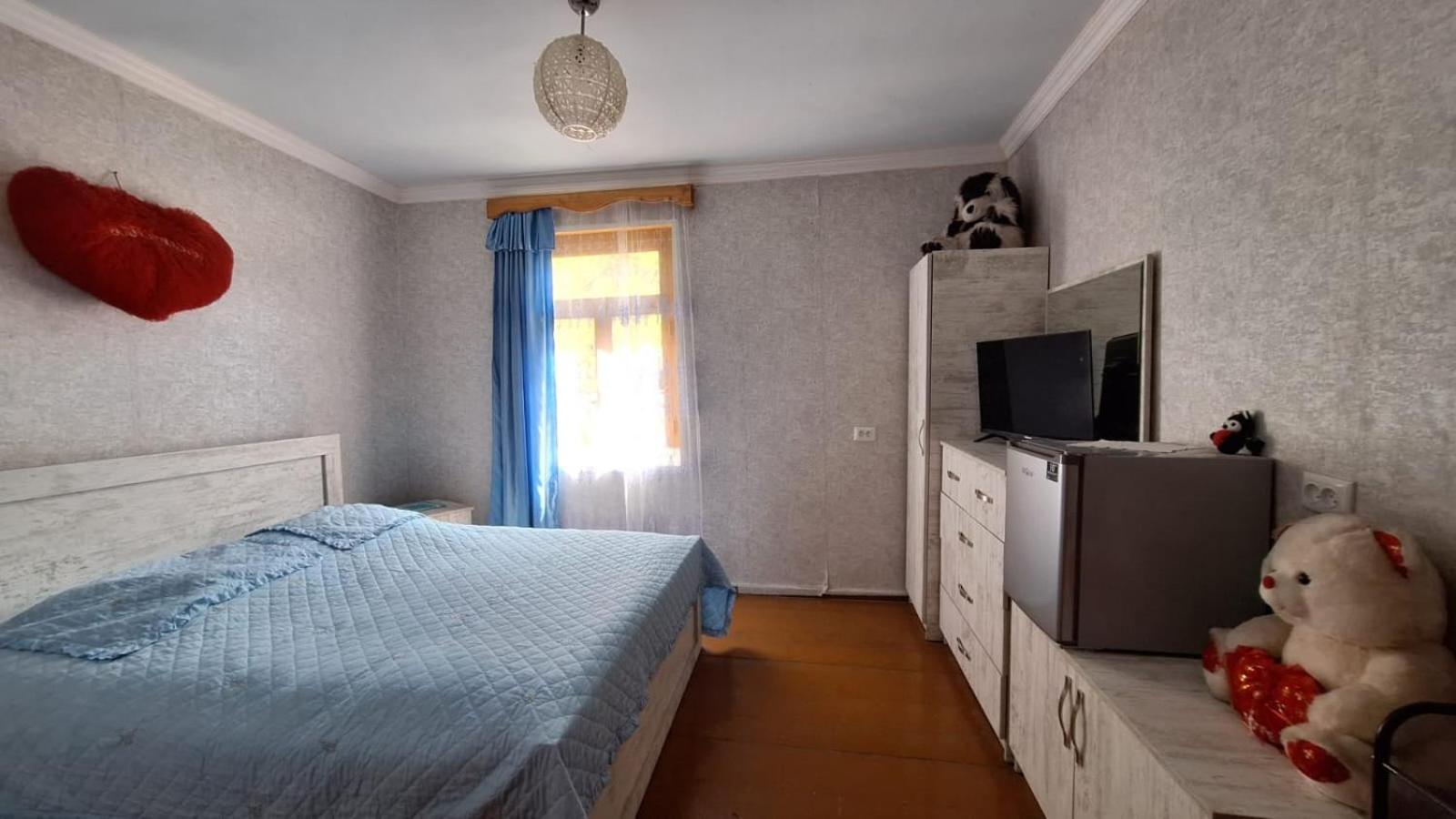 Guest House "Svaneti" Lentekhi Buitenkant foto
