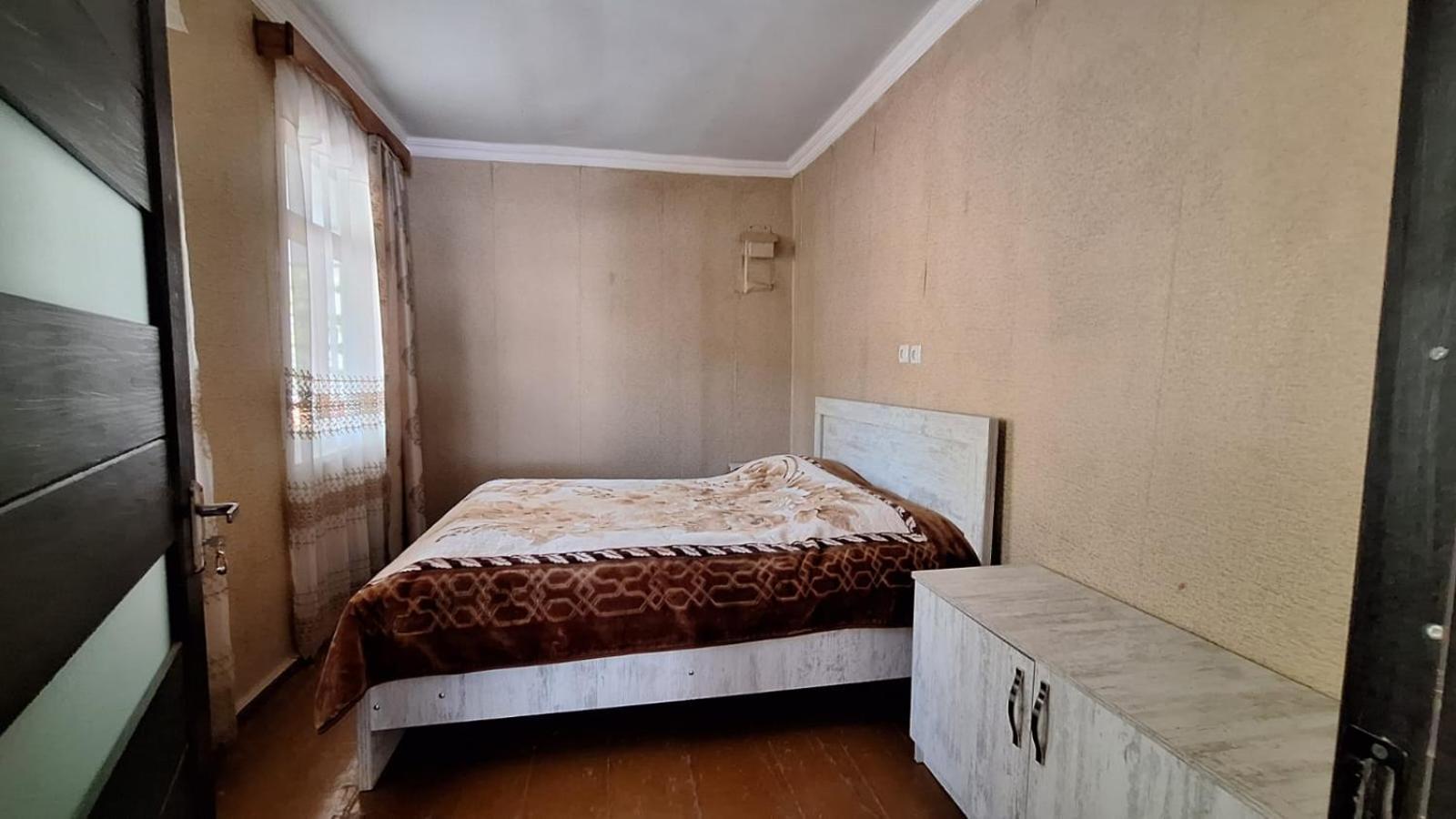 Guest House "Svaneti" Lentekhi Buitenkant foto